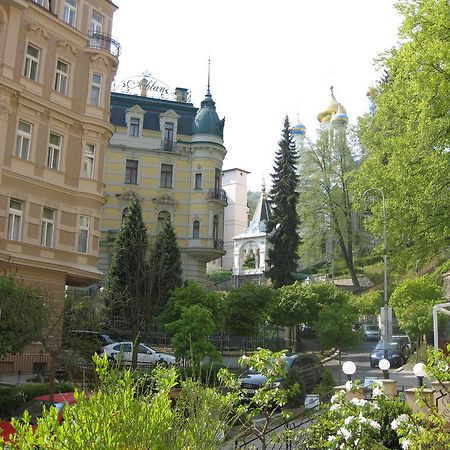 Apartment Sadova Karlovy Vary Bagian luar foto