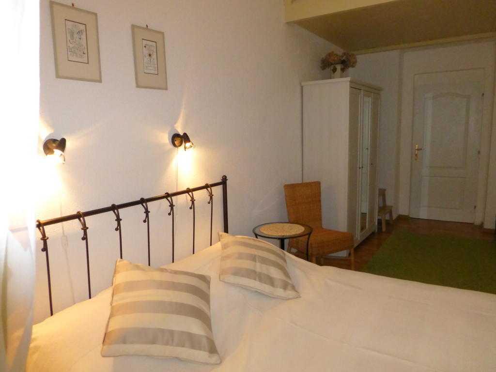 Apartment Sadova Karlovy Vary Ruang foto